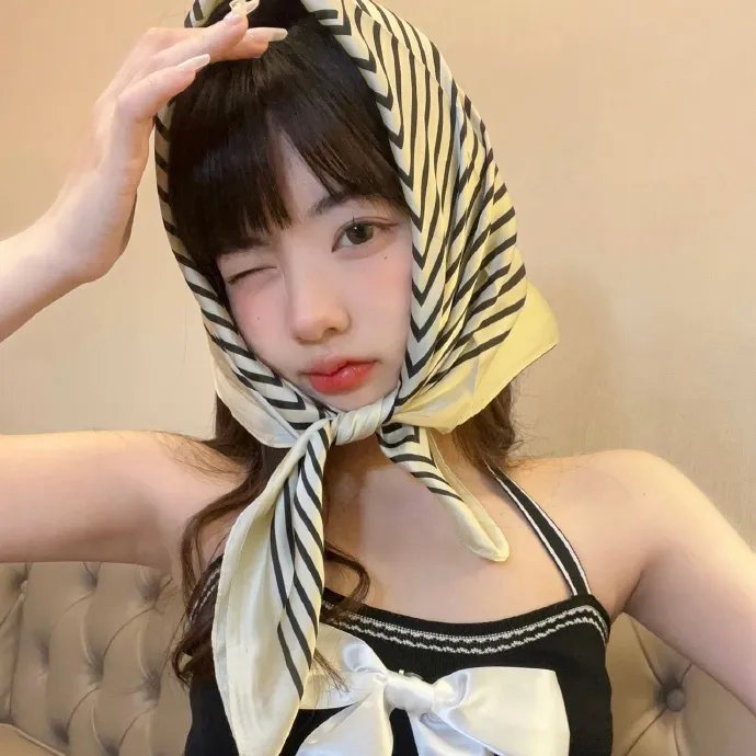 墙里的女人
